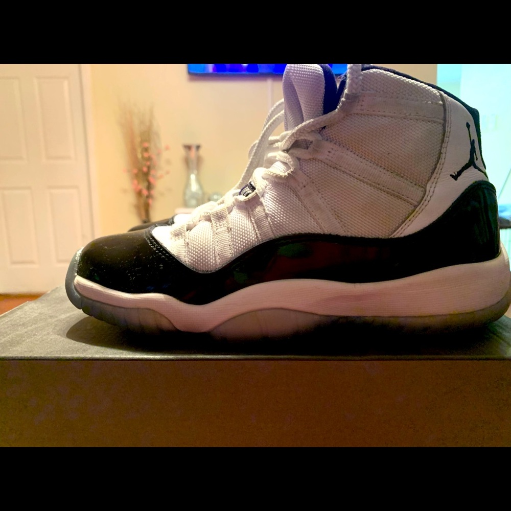 Air Jordan 11 Retro “Concord”